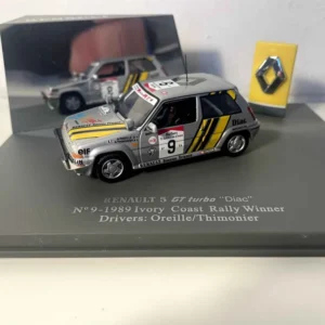 Renault 5 GT Turbo Diac grise numéro 9 "Vainqueur du rallye de Côtes d'Ivoire de 1989 (coffret boite rectangle) - Universe...