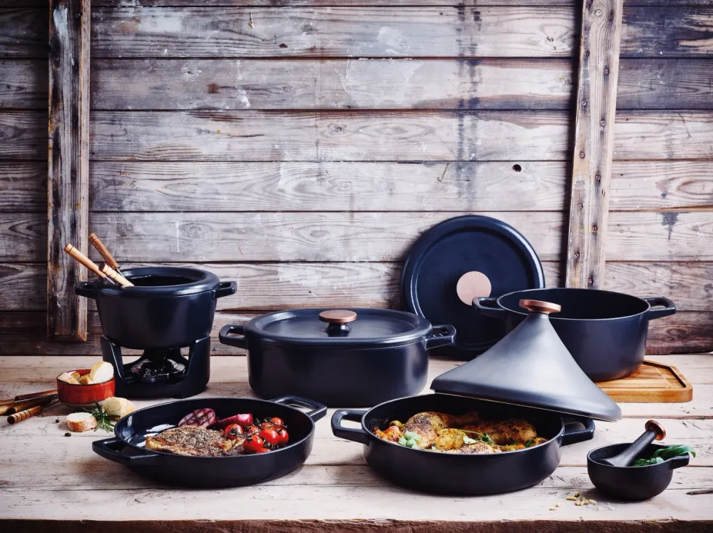 Protection pare-brise Alva Tajine Nori Gietijzer ø 28 cm 3 liter + Gratis Leren Handvaten - geëmailleerde anti-aanbaklaag