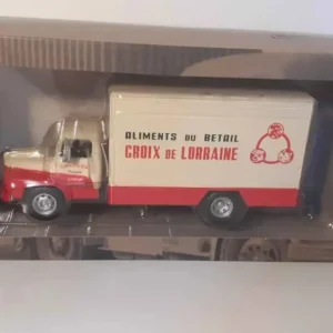 Camion UNIC MZ36 Saverne de 1965 "CROIX DE LORRAINE" Dimensions 200x80cm