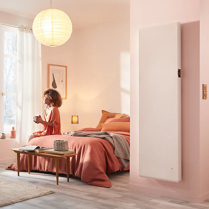 Radiateur connecté électrique à inertie fluide GoodHome Iriya blanc 1500W vertical
