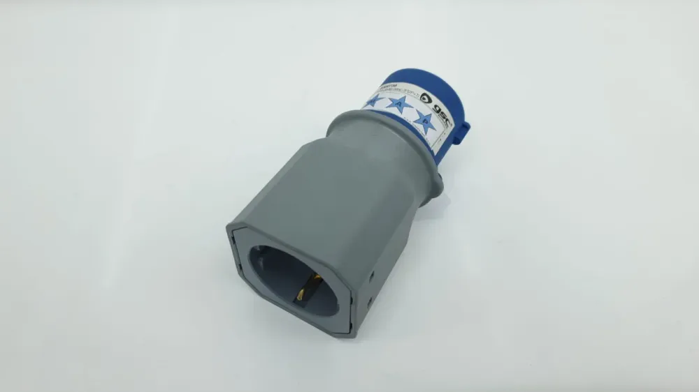 ADAPTADOR CLAVIJA 16A 23738 an-repuestos