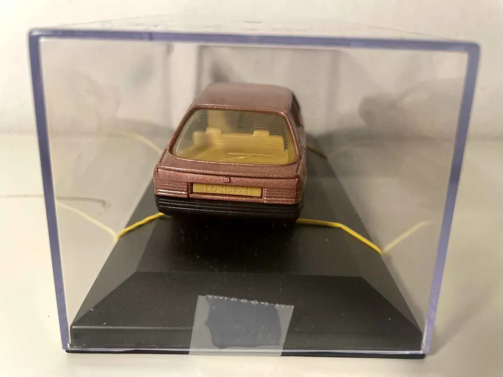 Professionnel Certifié Renault 25 violette/mauve - SOLIDO