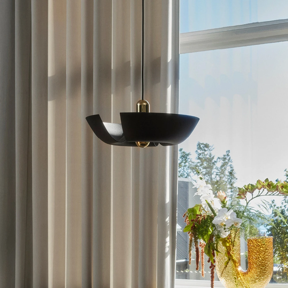 AYTM suspension Cycnus, noir, Ø 45 cm, aluminium, E27 pour remplacement usure