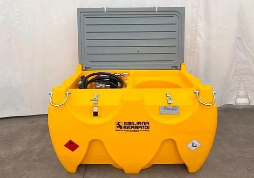Système de réservoir mobile Emiliana Serbator pour diesel/AdBlue 900+100 litres avec pompe à haut débit 24 V 306129 prendr...