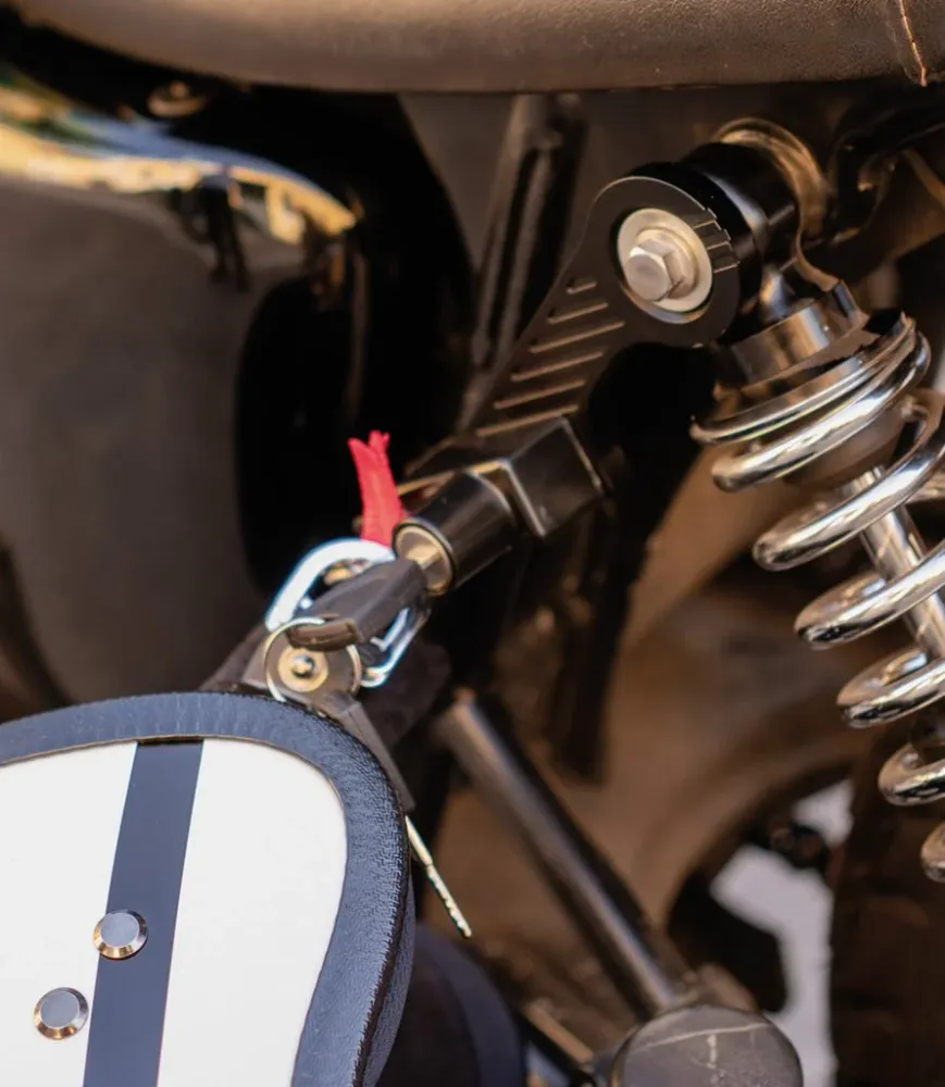 Antivol casque Moto pour Triumph à partir de 2016 - Cafe Twin