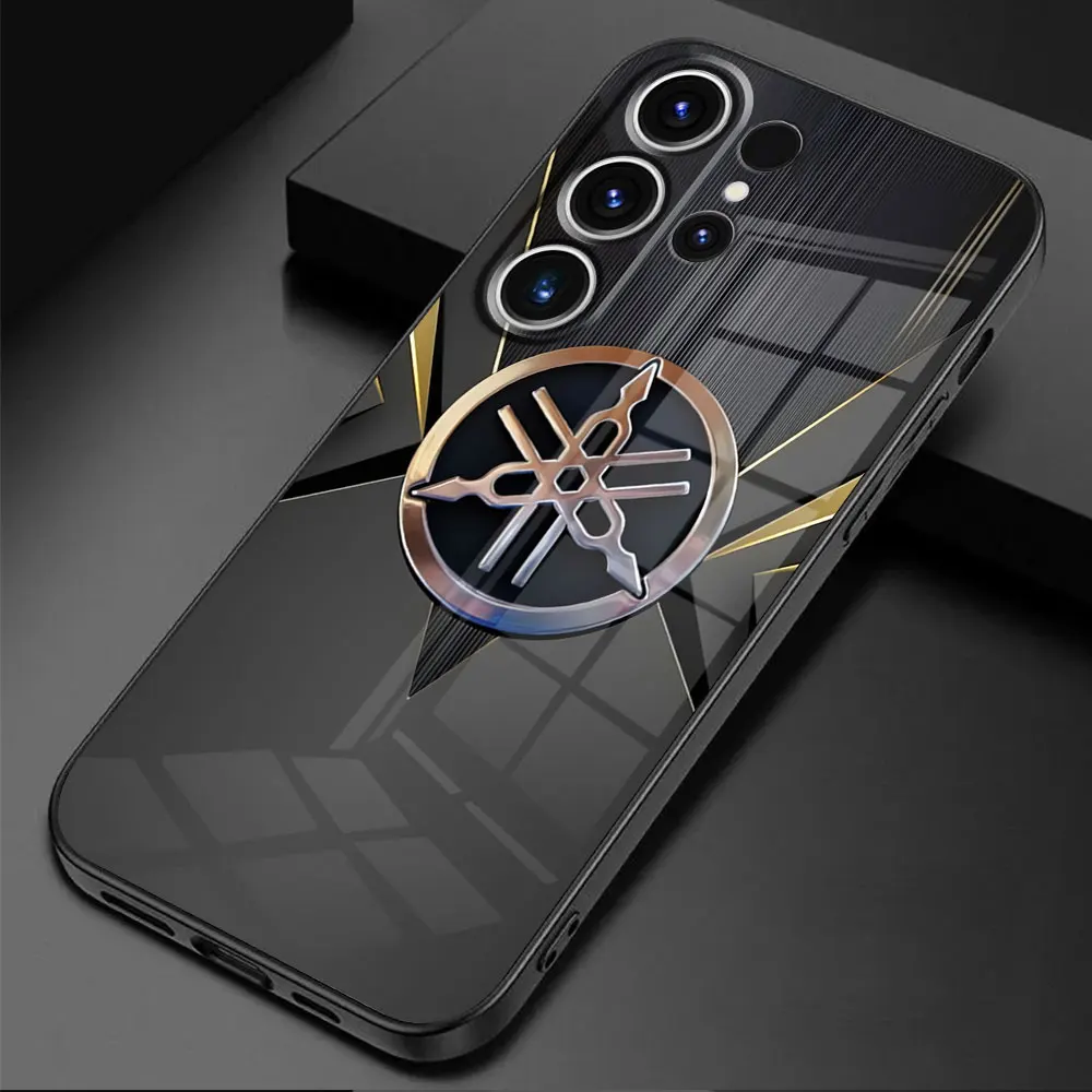 Coque Téléphone Realme Moto Symbole Yamaha Antre du Motard