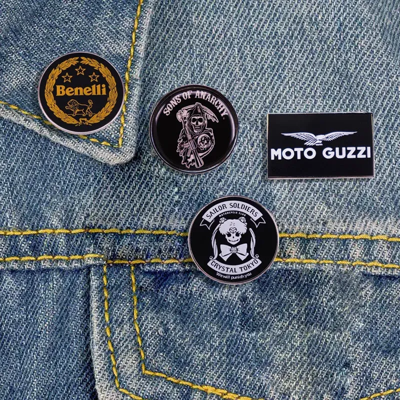 Pin's Moto Cafe Racer Antre du Motard
