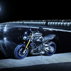 Poster Moto<br> MT Yamaha de Nuit Antre du Motard