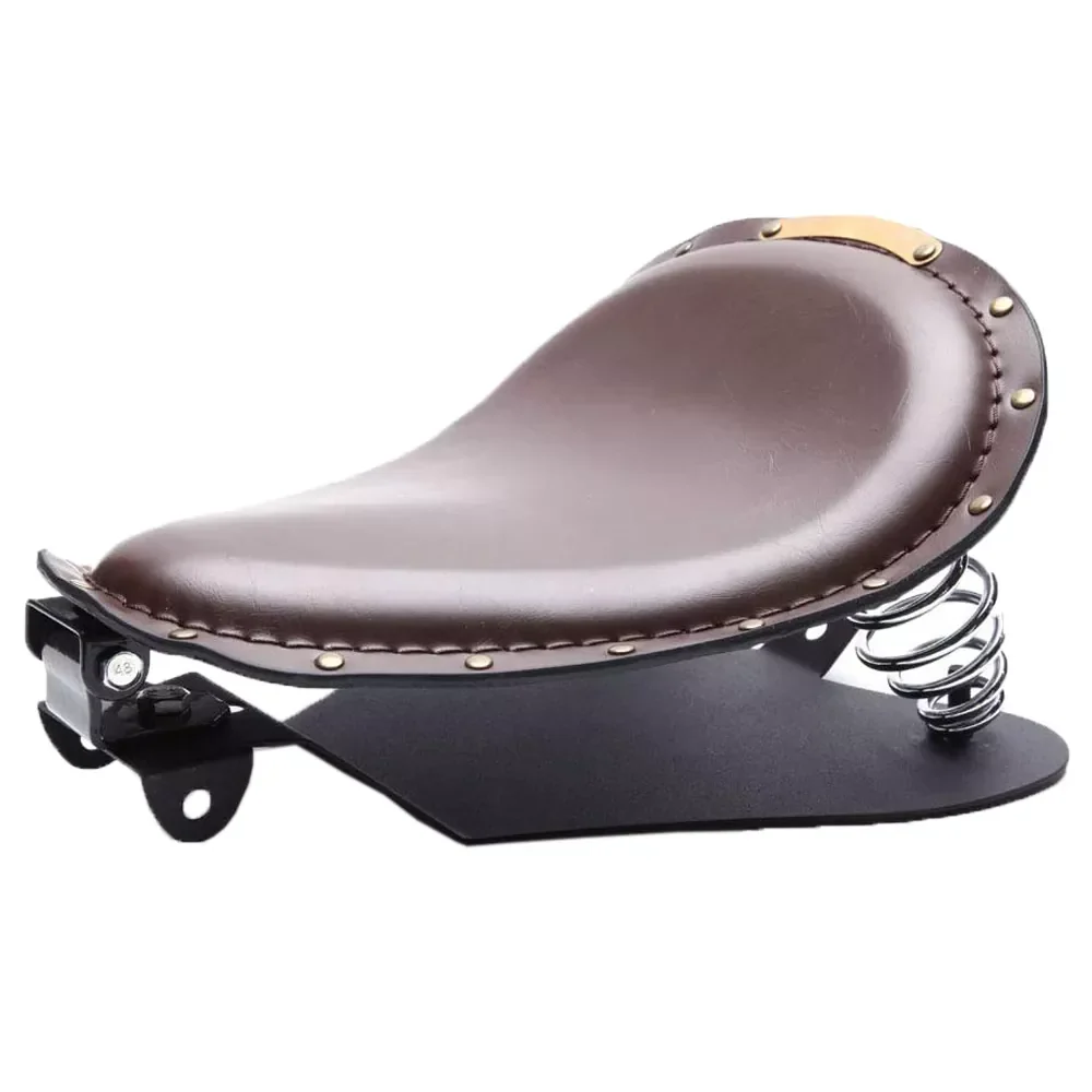 Selle de moto bobber en cuir marorn Antre du Motard
