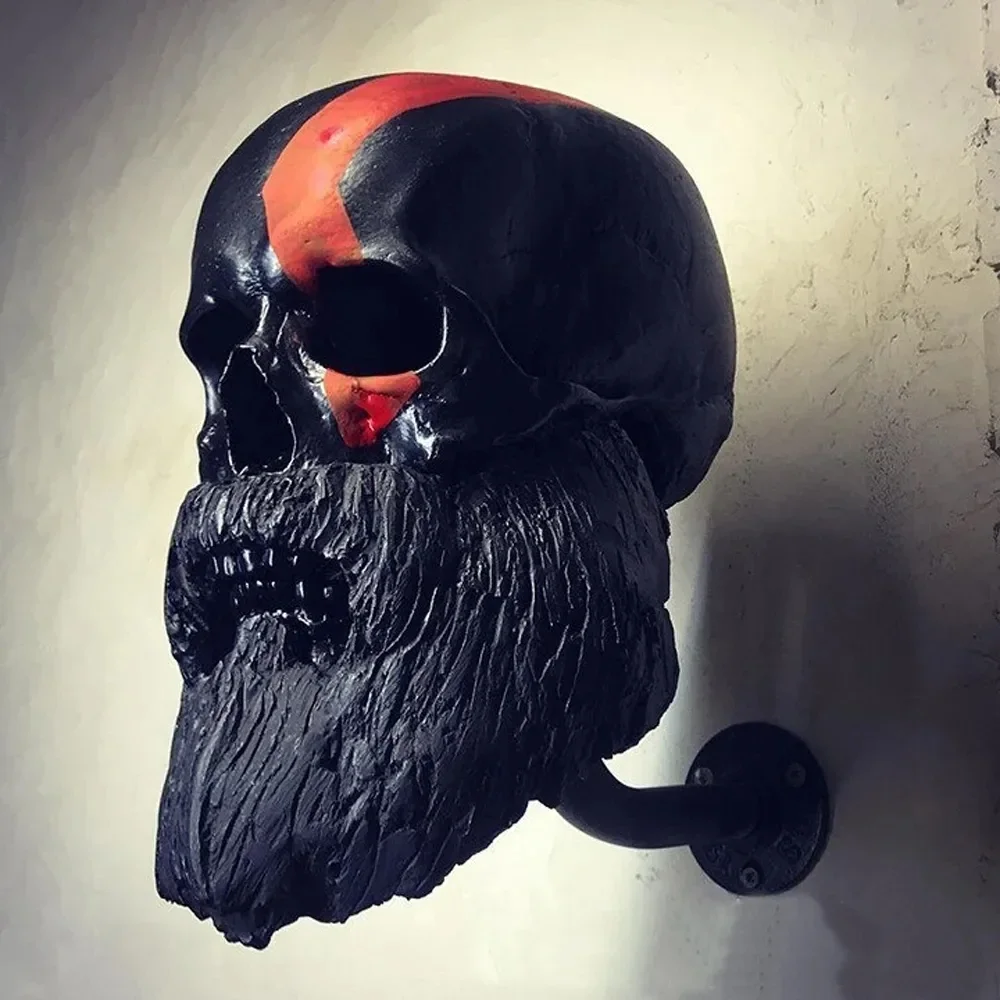 Support Mural Casque Moto Kratos Dieu de la Guerre Antre du Motard