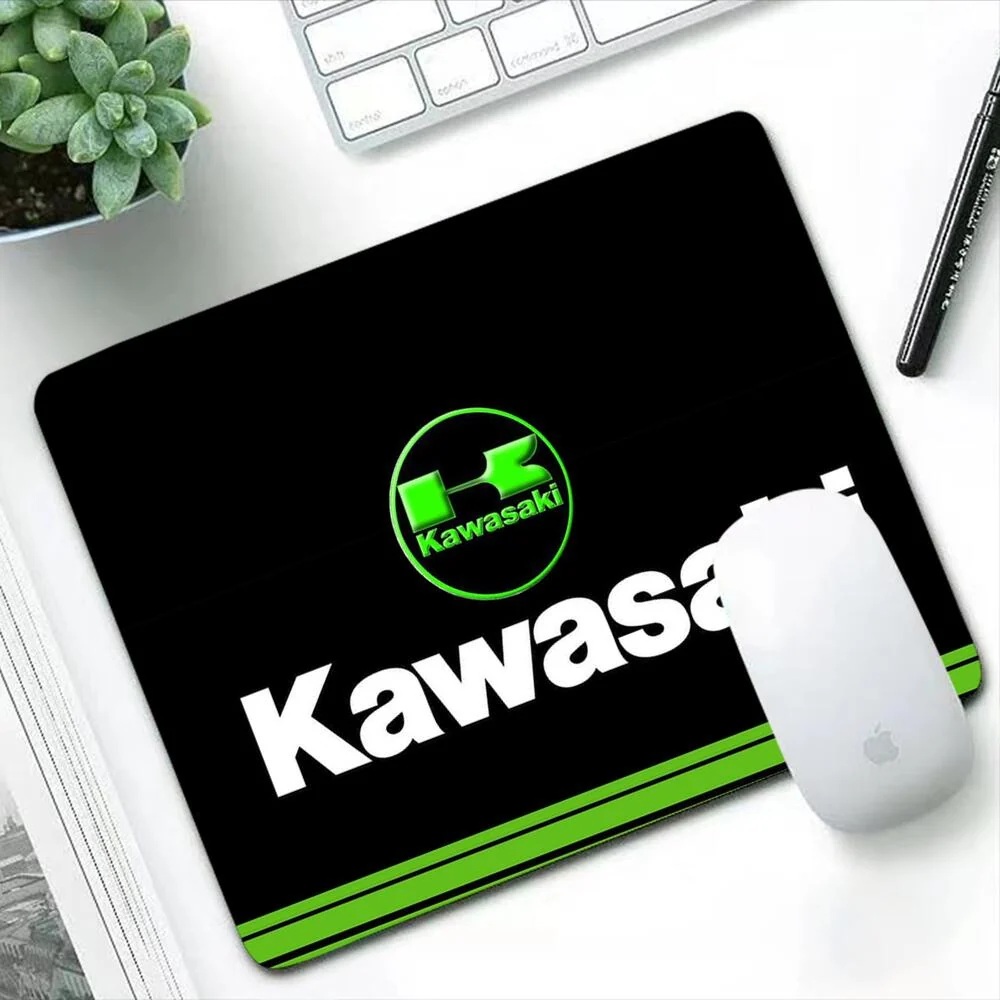 Tapis de Souris Moto Kawasaki Antre du Motard