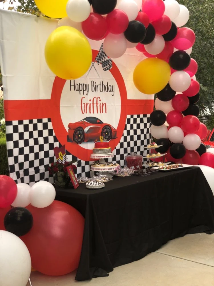 Arrière-plan personnalisé avec nom de voiture de course, arrière-plan d'anniversaire, voiture de course rouge pour garçon,...