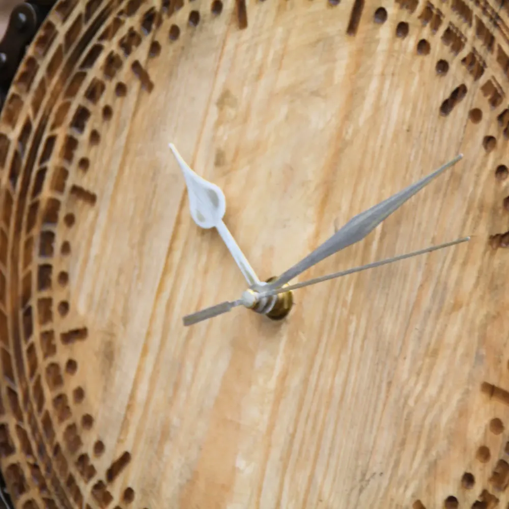 Horloge à poser bois & chaine moto Atelierecup06