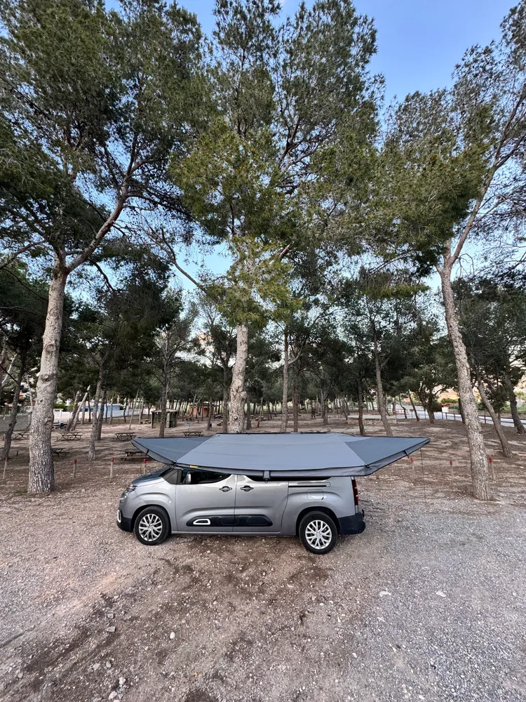 Auvent 180 pour voiture Jovive