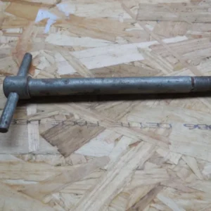 axe de roue moto / mobylette