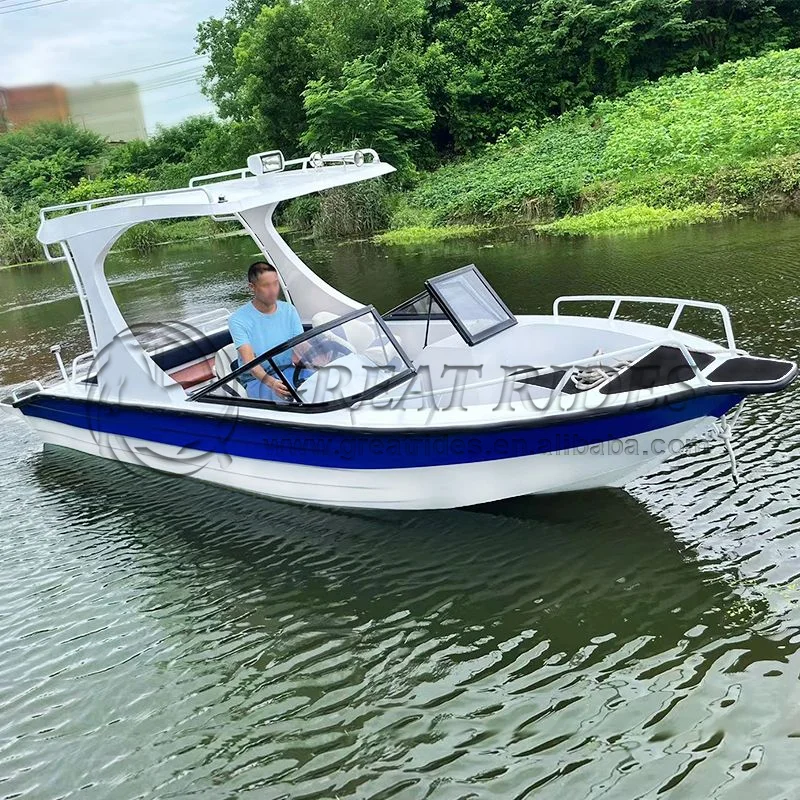Bateau de loisir électrique 5,8 m silencieux, idéal pêche et famille