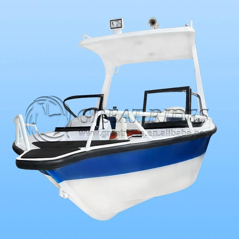 Bateau de loisir électrique 5,8 m silencieux, idéal pêche et famille