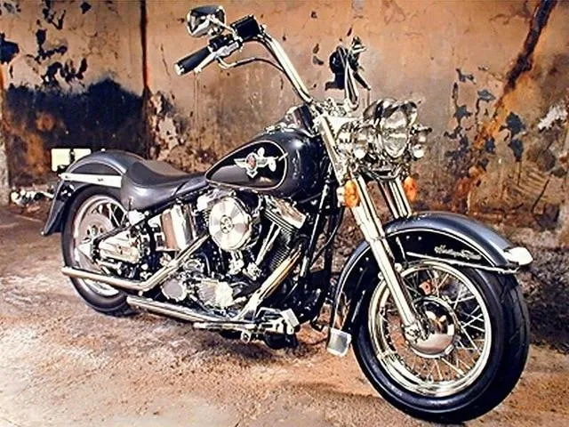 Broderie diamant Moto Noire Broderies Diamant