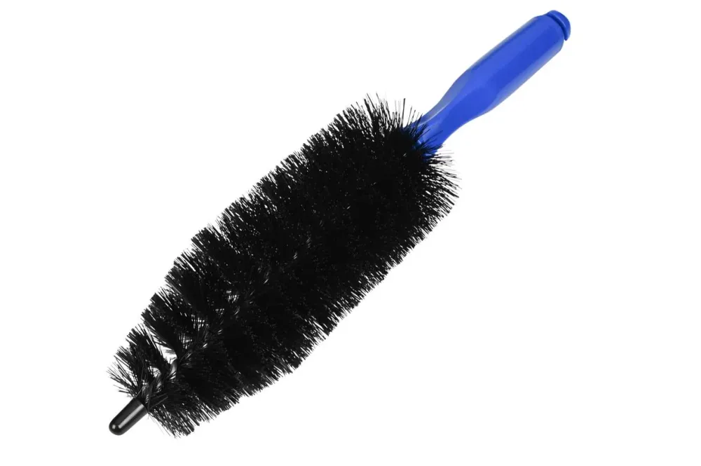 Brosse jantes voiture