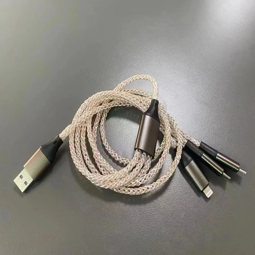 Câble de charge 3 en 1 Câble de données à charge super rapide à gradient lumineux pour voiture Convient pour TypeC, etc.