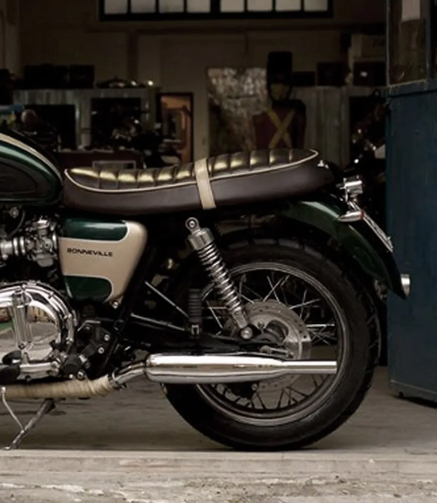 Échappement Moto Toga pour Bonneville T100 EFI et T100 Carb