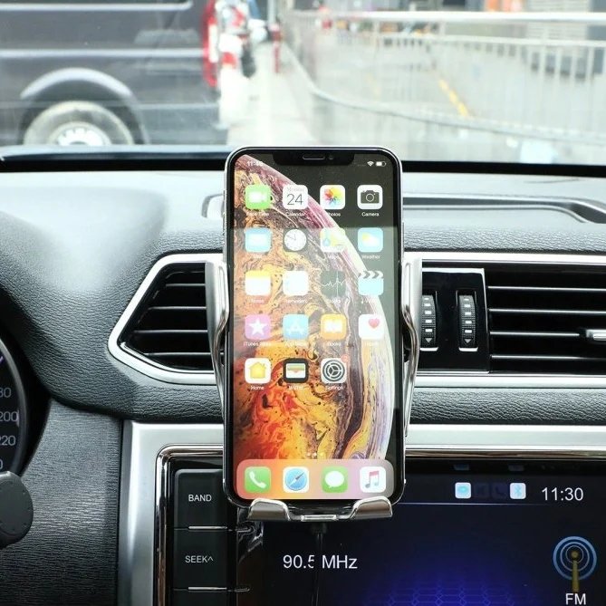 GLIDECLASP – Support de voiture sans fil avec serrage automatique et rotation à 360° Cozey Maison