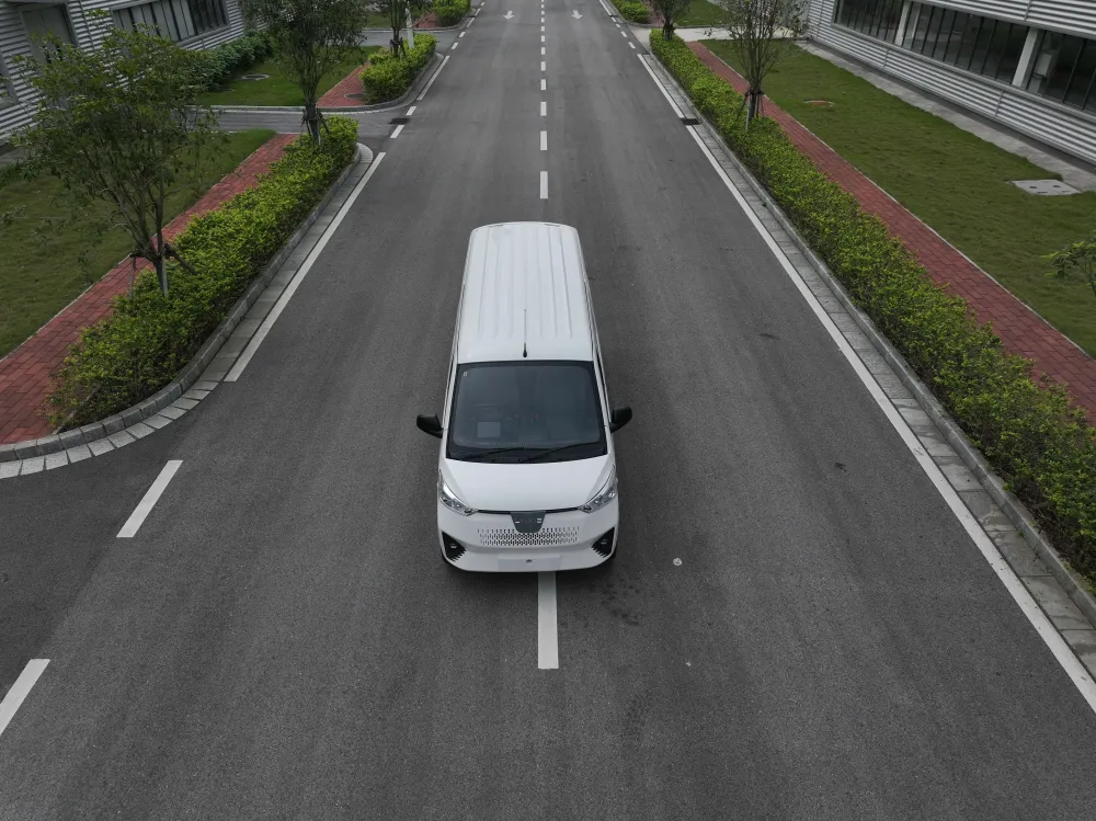 Fourgon électrique à haute résistance 5,2 m³, cadre acier 85 %
