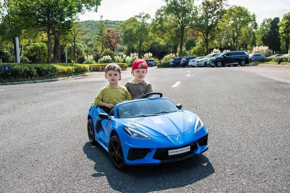 Voiture électrique pour enfants 24V Chevrolet Corvette C8 2 sièges de Freddo Toys