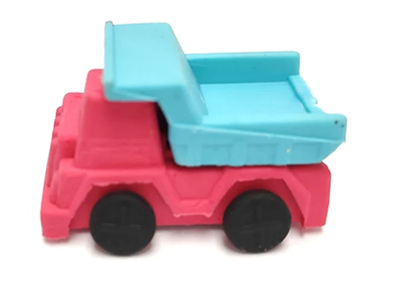 Gomme voiture - coloris aléatoire
