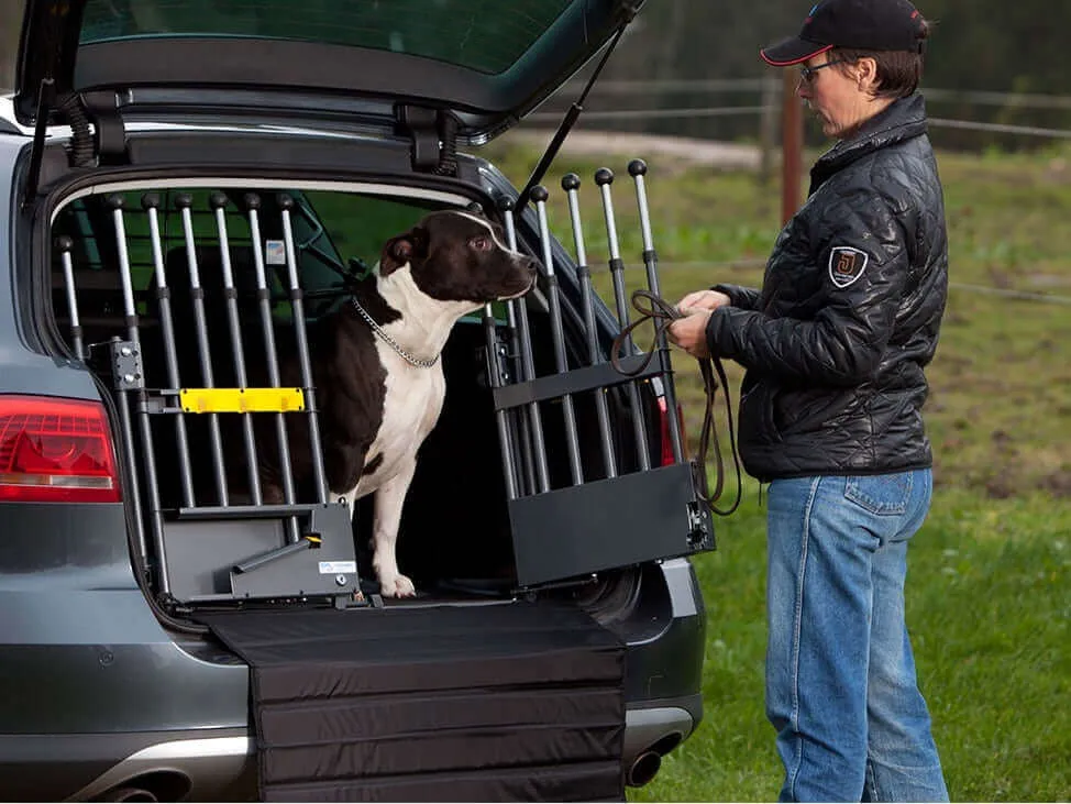 Grille pour voiture pour chien de type Variogate