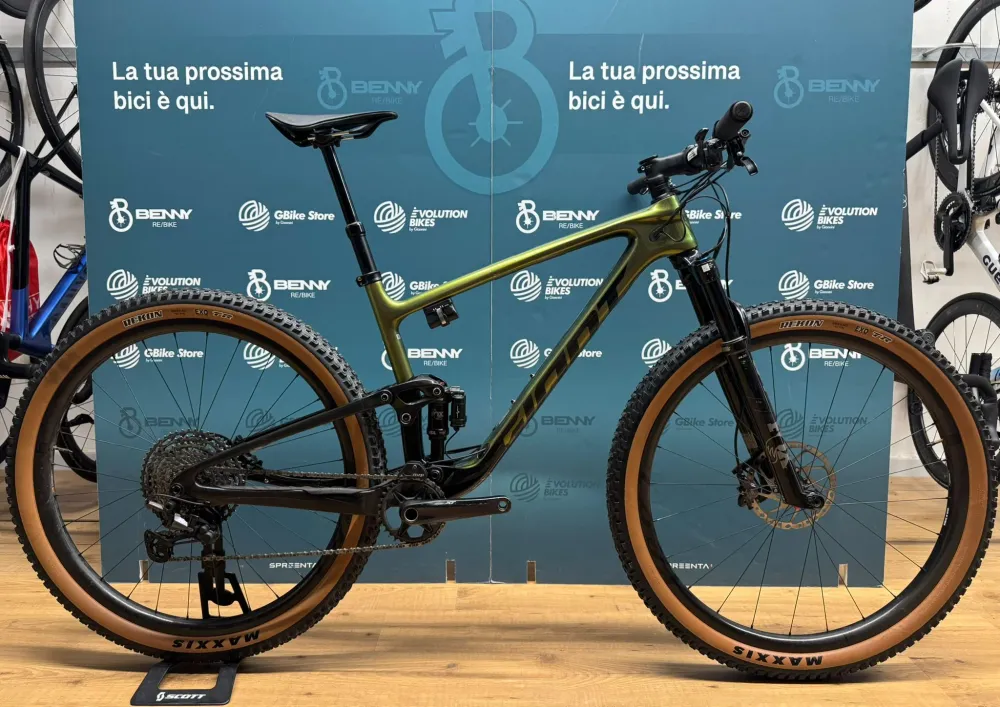 Hymne géant Pro 1 taille L - Utilisé