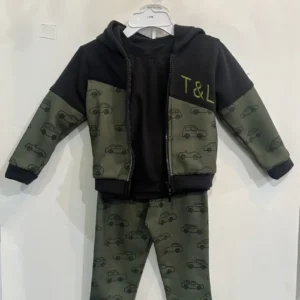 Ensemble coton ouaté 3 pièces T&L vert olive et noir imprimé de voiture. Kids Energy