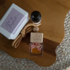DIFFUSEUR POUR VOITURE RECHEARGEABLE - Lilas & Bergamot Les Passionnées