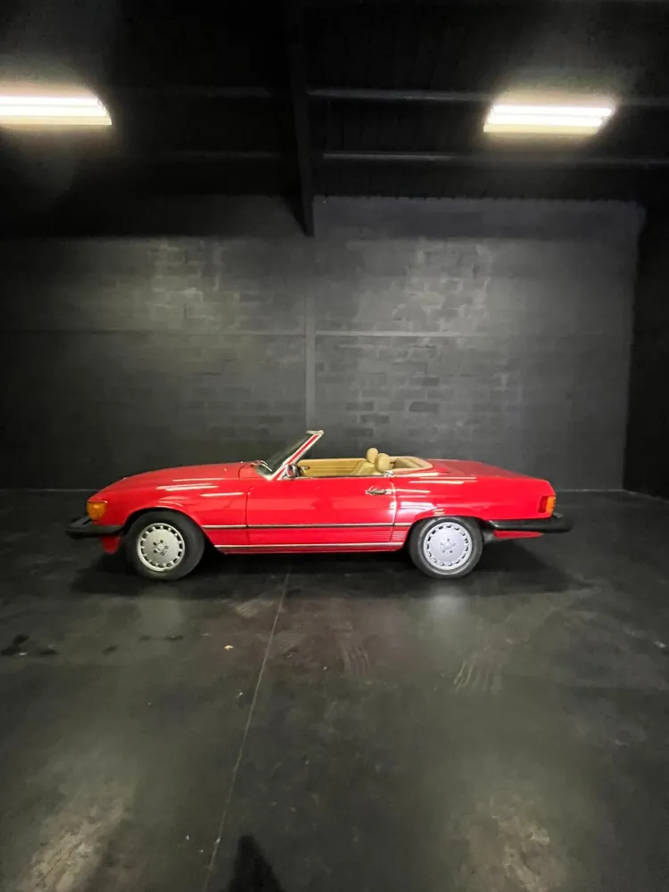 location Mercedes w107