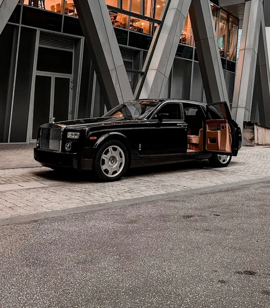 Location Rolls Royce phantom full black ciel étoilé