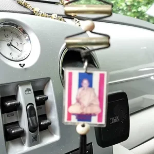 Protection magique pour voiture avec Takut - Très Vénérable LP Kui. magiedubouddha.com