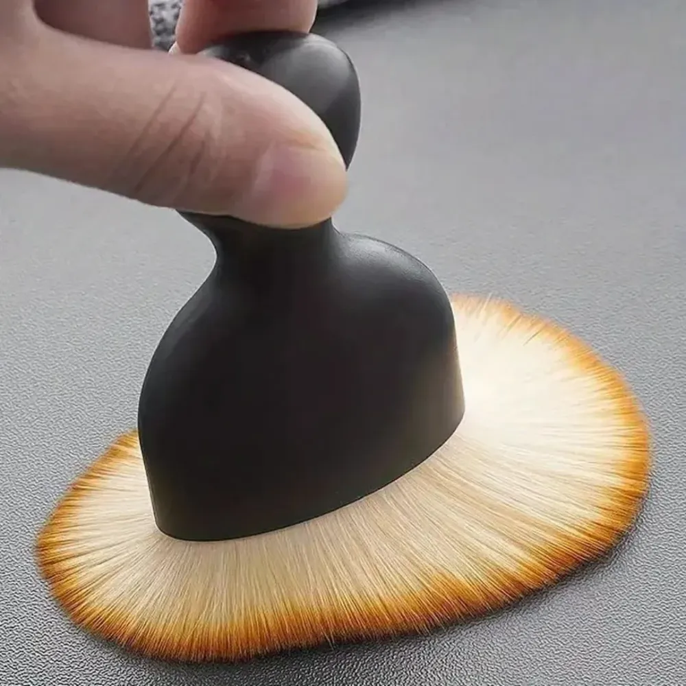 Brosse nettoyante pour intérieur de voiture NONAME