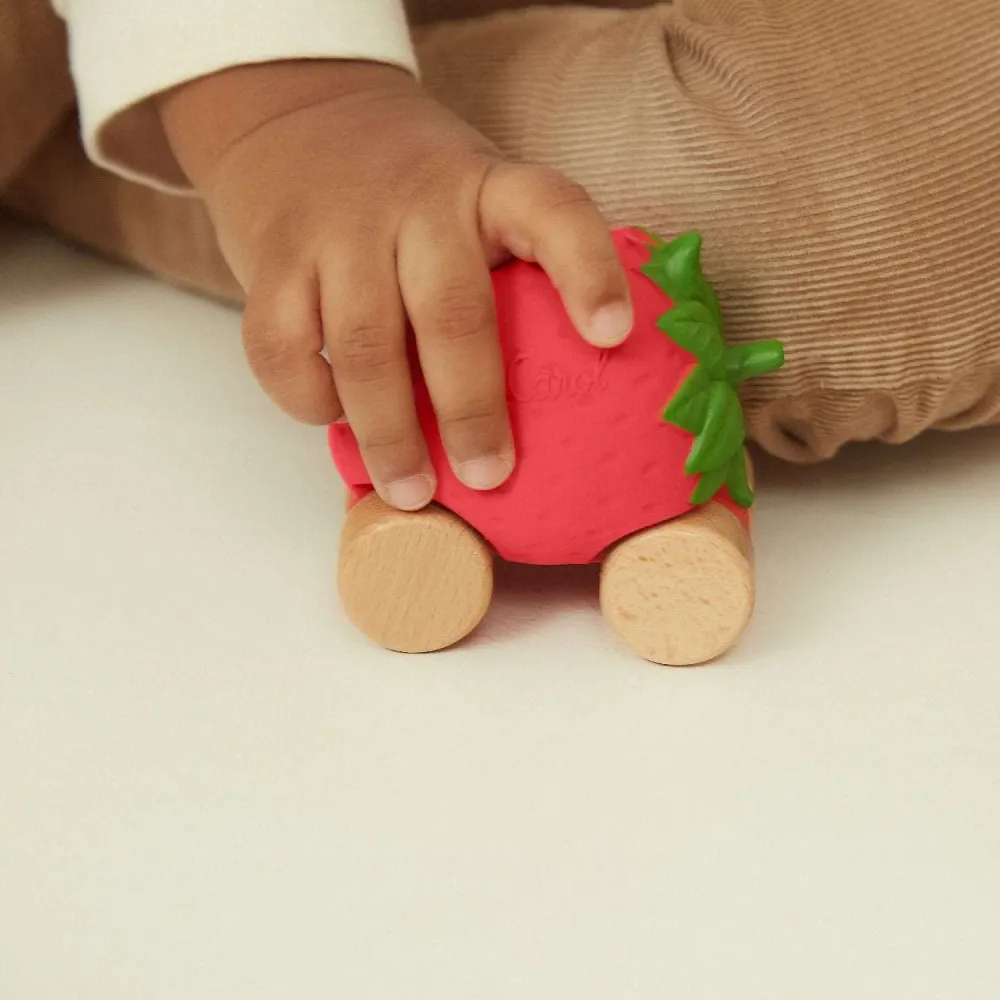 Voiture pour bébé - Sweetie la fraise Oli & Carol