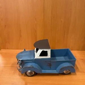 Voiture métal bleue style antique Panam