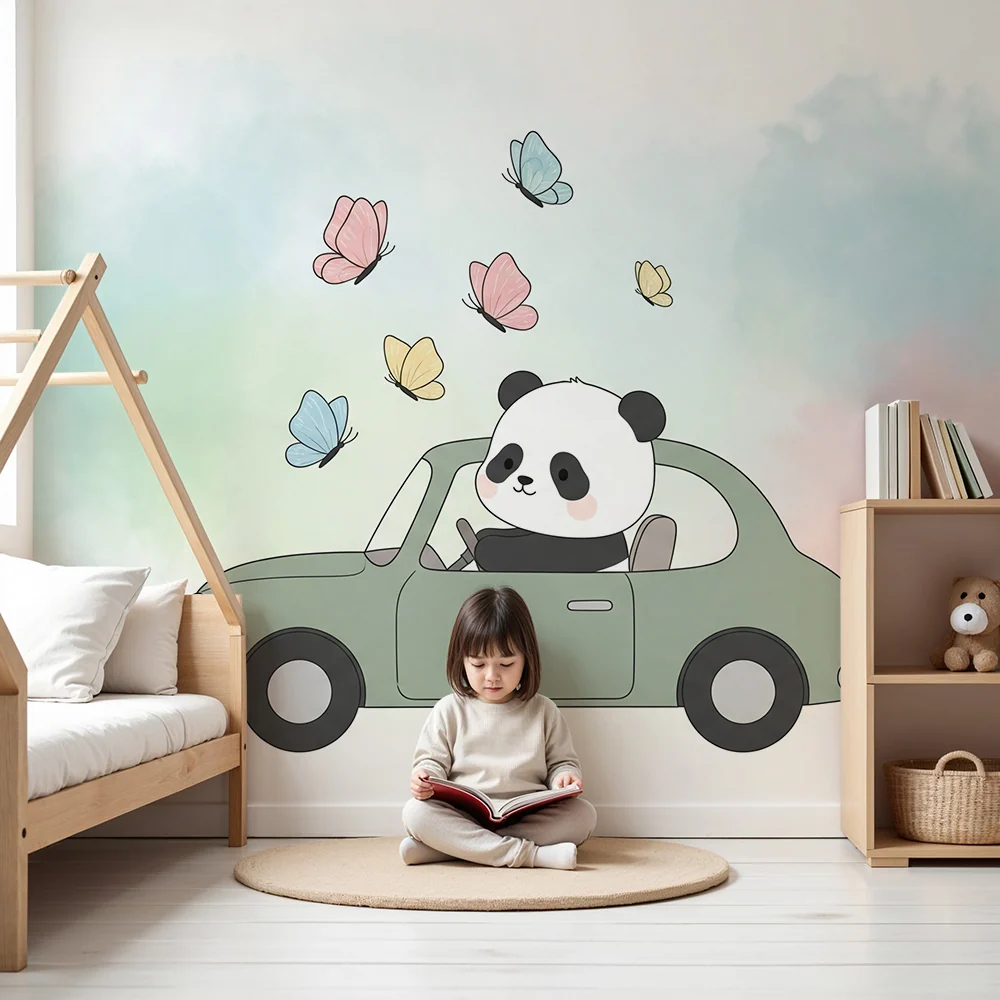 Papier peint chambre enfant | Panda joyeux en voiture avec des papillons
