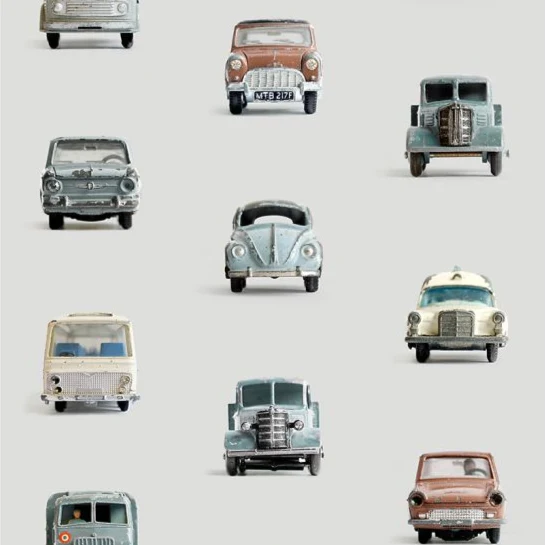 Papier peint voiture gris clair - Studio Ditte