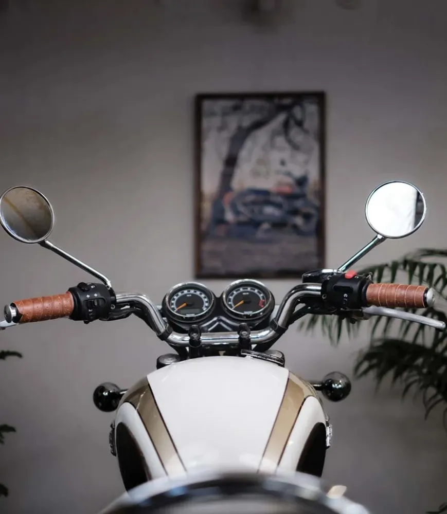 Poignées Moto Cognac Perforées Trip Machine