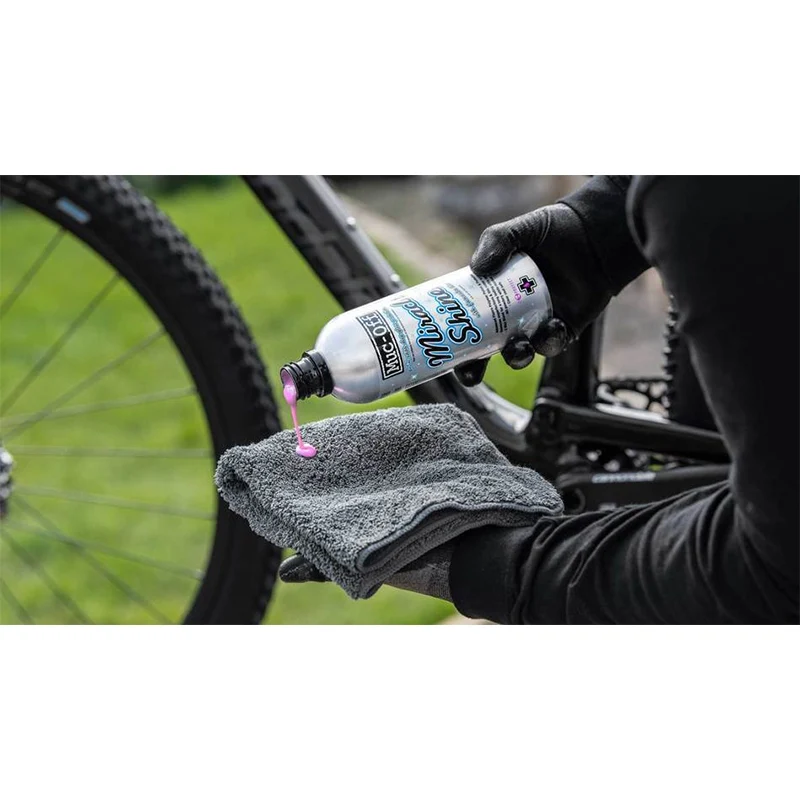 Polish (cire de carnauba) MUC-OFF Miracle Shine Polish Moto Bouteille 500 ml