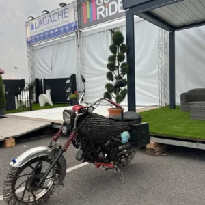 Sculpture métallique artisanale – Liberté, moto taille réelle en acier recyclé