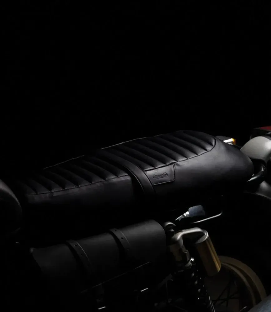 Selle de Moto pour Interceptor / GT 650 en cuir noir