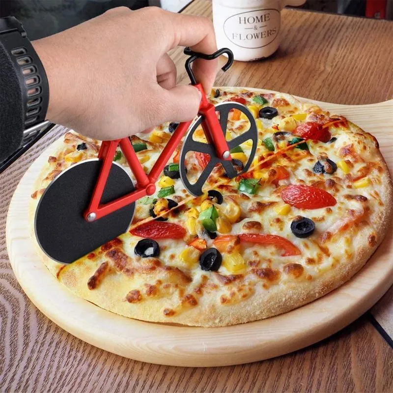 Coupe-pizza à Roulettes en Forme Vélo / Moto sousoleil