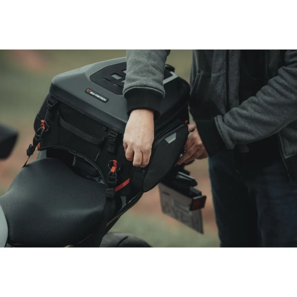 SW-Motech Sac arrière Pro Rearbag 22-34 L pour moto