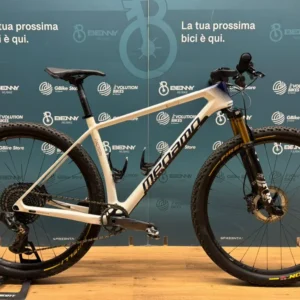 Taille Megamo Factory AXS L - Utilisé