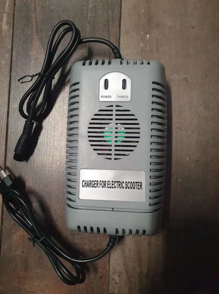 Chargeur Quad-Moto 1000 watts 48 volts Toys Motor
