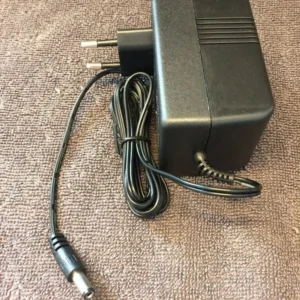Chargeur 12 volts moto électrique ou voiture électrique Toys Motors
